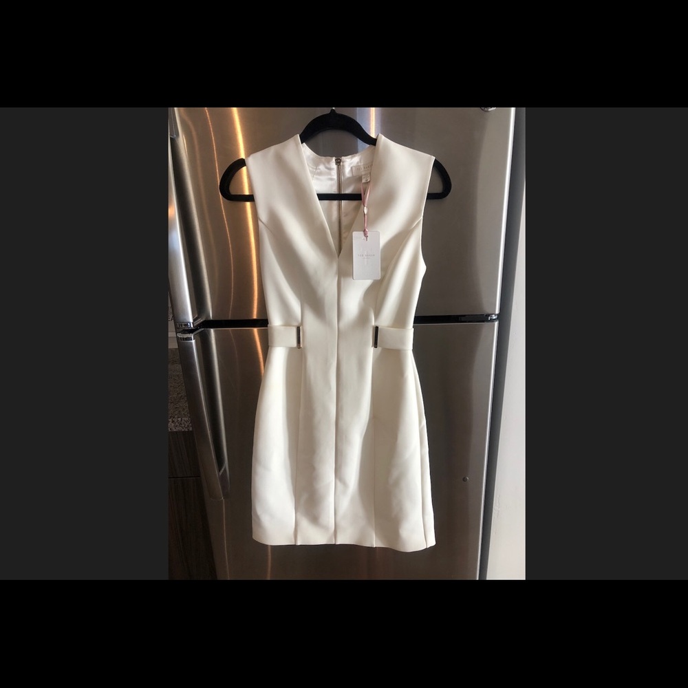 NWT TED BAKER white v line dress